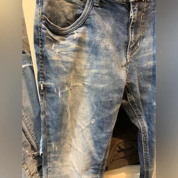 Men’s Affliction Jeans - Picture 3 of 7